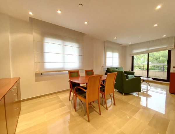 Alquiler de Piso en calle d'Anglí