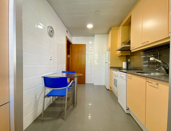 Alquiler de Piso en calle d'Anglí