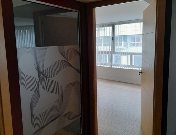 Oficina en venta en avenida de a Coruña, 349