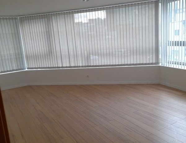 Oficina en venta en avenida de a Coruña, 349