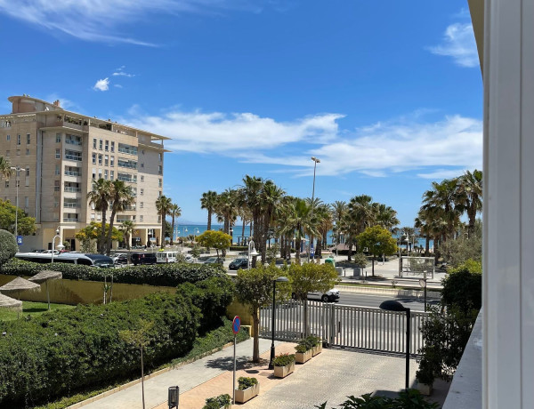 Piso en venta en calle Concha Espina, 12