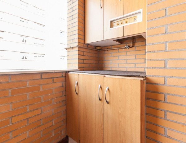 Piso en venta en calle de Álava, 63