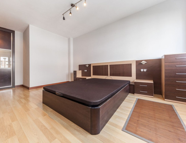 Piso en venta en calle de Álava, 63