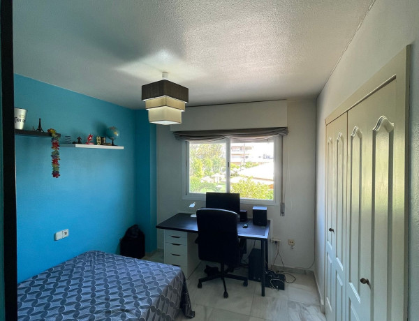 Piso en venta en calle Concha Espina, 12