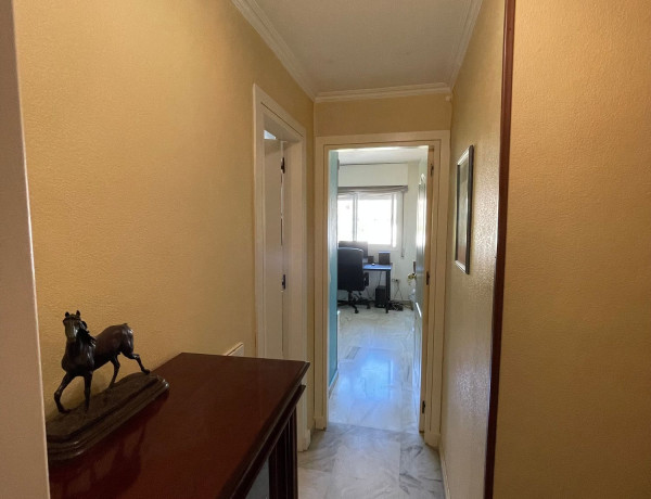 Piso en venta en calle Concha Espina, 12