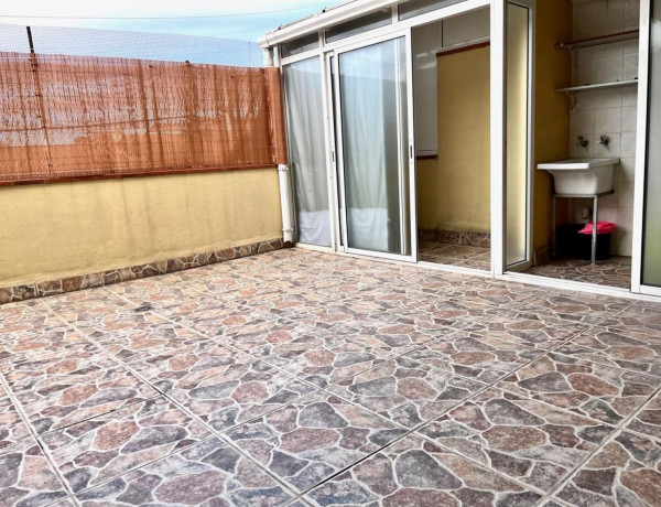 Piso en venta en Ca n'Oriol - Can Rosés