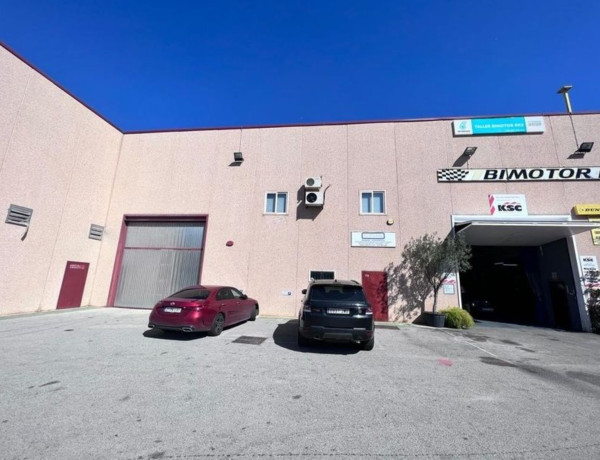 Nave en venta en Urb. Baix Llobregat, Martorell