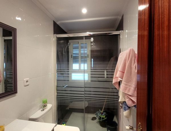 Piso en venta en calle San Dionisio