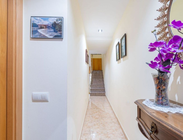 Chalet adosado en venta en barnedes, 15