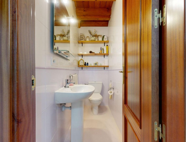 Chalet adosado en venta en Barrio San Justo