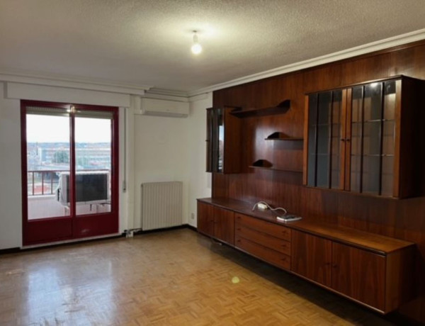 Piso en venta en avenida de los Cipreses