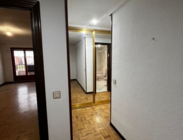 Piso en venta en avenida de los Cipreses