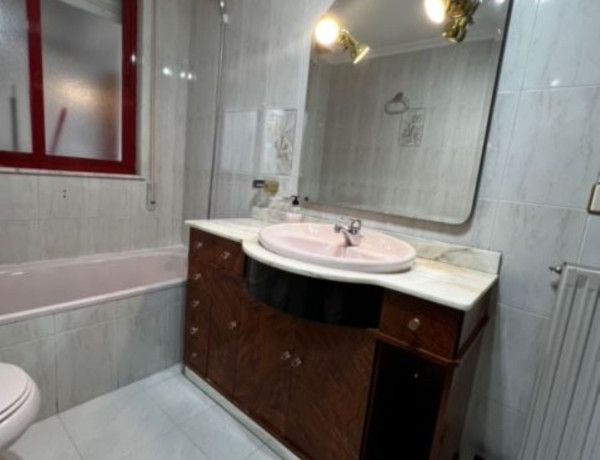 Piso en venta en avenida de los Cipreses