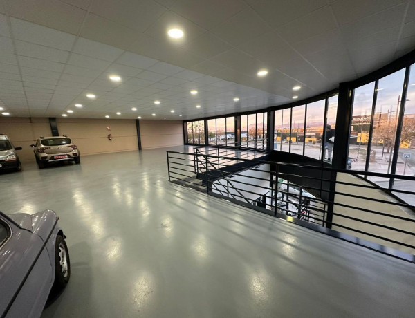 Nave en venta en calle Venecia