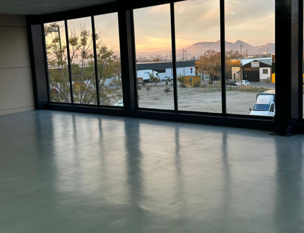 Nave en venta en calle Venecia