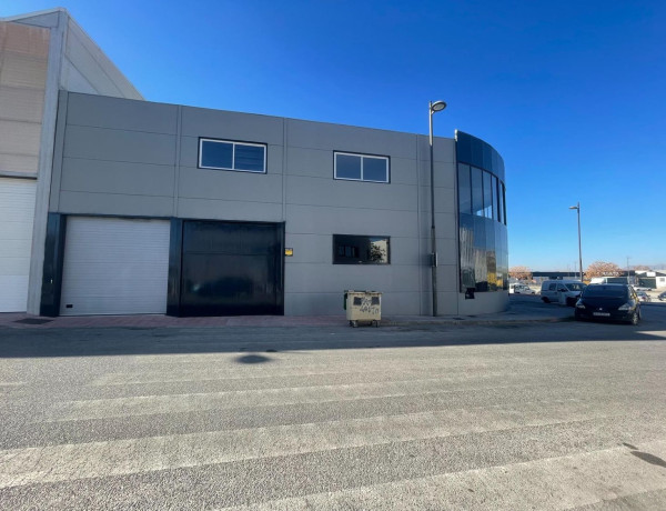 Nave en venta en calle Venecia