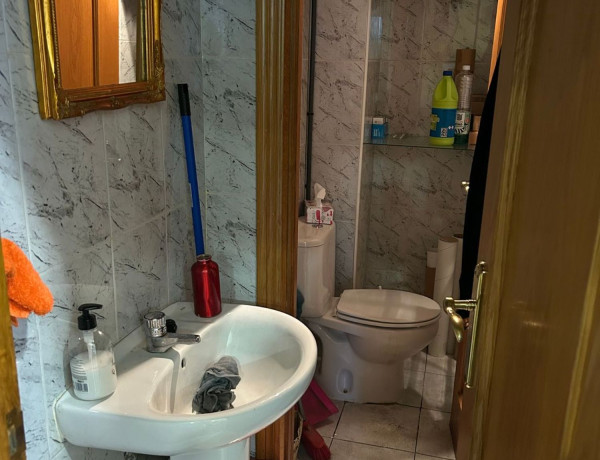 Local en venta en calle Gernikako Arbola, 7