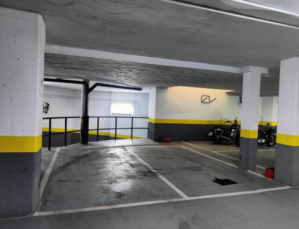 Garaje en venta en avenida de la Albufera