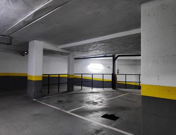 Garaje en venta en avenida de la Albufera