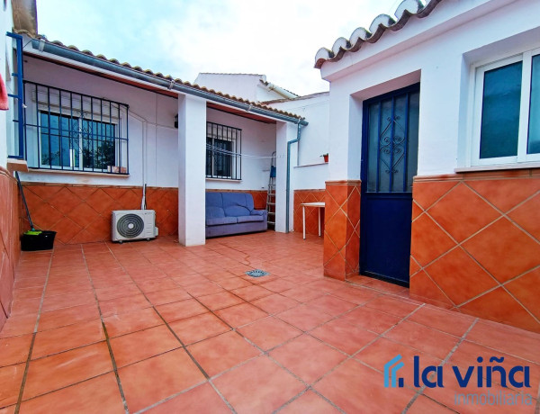 Chalet pareado en venta en Fuente de Piedra