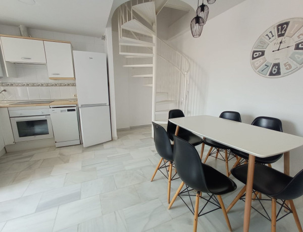 Piso en venta en calle Perdices