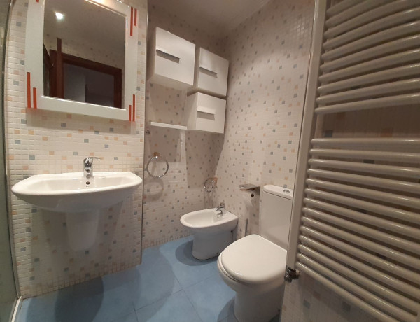 Alquiler de Piso en Reyes Católicos