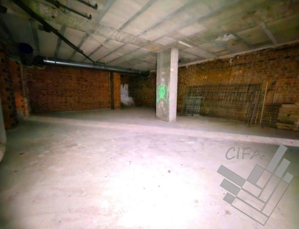 Local en venta en calle Jorge Guillen