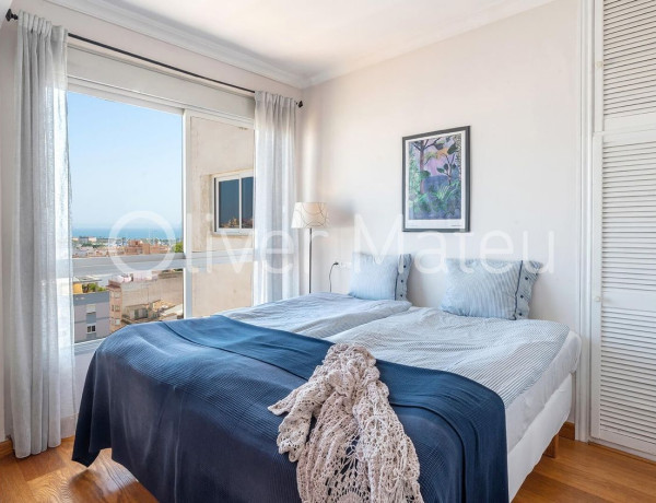 Ático en venta en Sta Catalina - El Jonquet