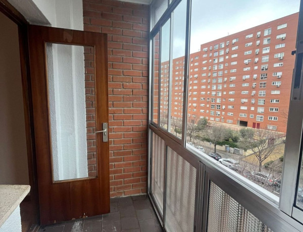 Alquiler de Piso en calle Chantada, 41