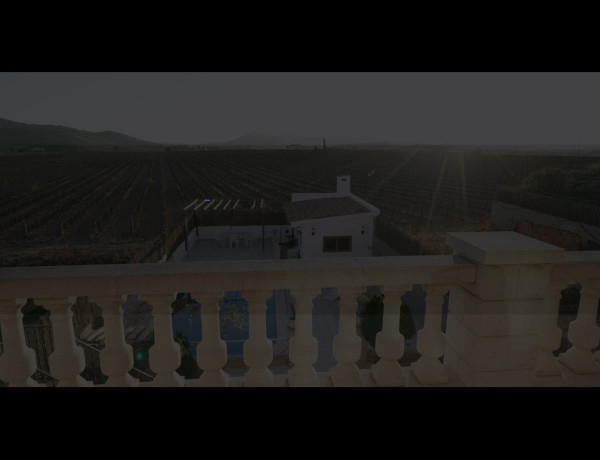 Chalet adosado en venta en calle Wilson