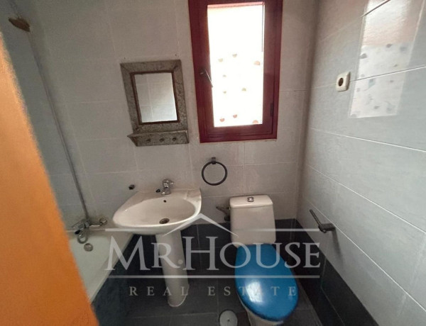 Piso en venta en calle Rutilo