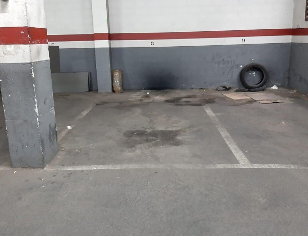 Garaje en venta en Santa Marta