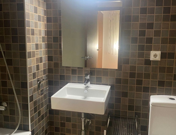 Piso en venta en calle de Suīssa, 9