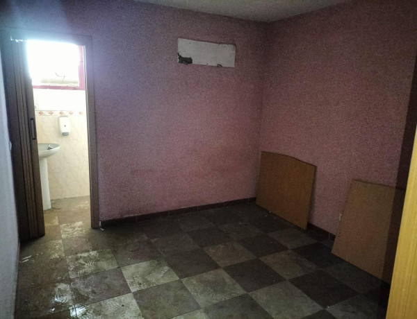 Nave en venta en calle Antonió Gaudí, 31