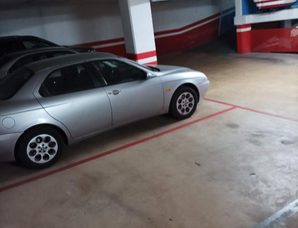 Alquiler de Garaje en calle de los Castillejos, 205 -207