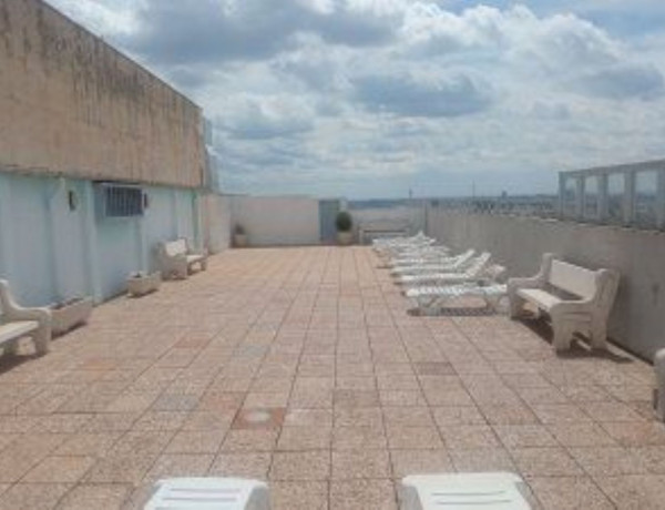 Alquiler de Piso en plaza Ciudad de Viena, 6