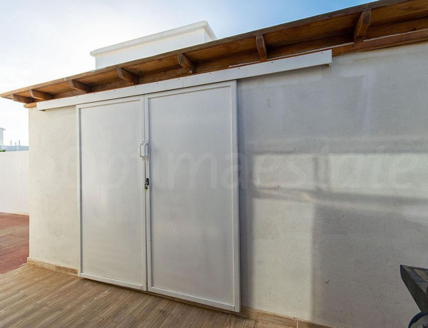 Casa o chalet independiente en venta en calle Hortensia