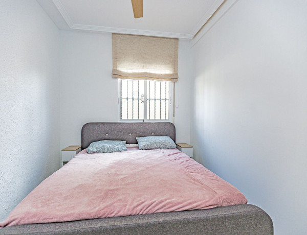 Chalet pareado en venta en Playa Flamenca