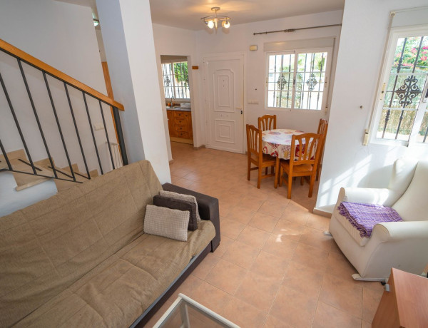 Chalet adosado en venta en La Siesta - El Salado - Torreta