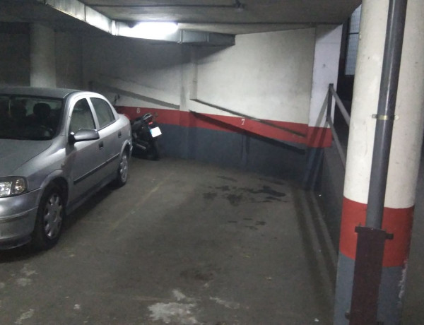 Garaje en venta en calle Pinos Alta, 86