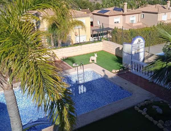 Alquiler de Piso en calle Músico Vicente Spiteri, 4