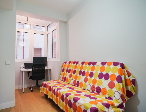 Piso en venta en avenida Llano Castellano