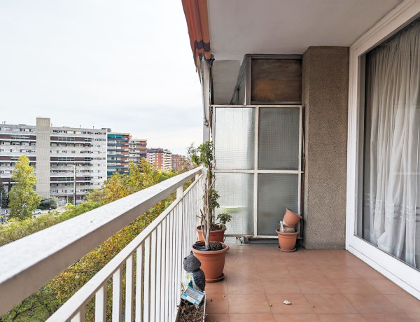 Piso en venta en Gran Vía de Carlos III
