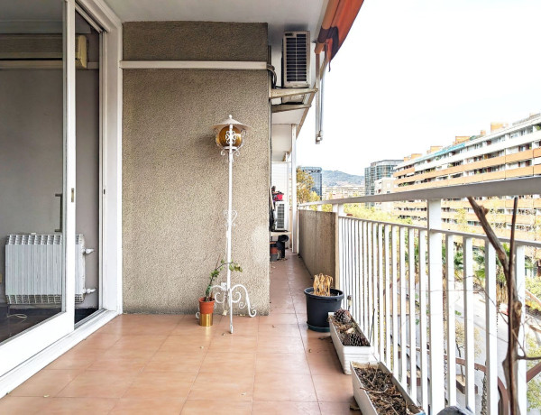 Piso en venta en Gran Vía de Carlos III