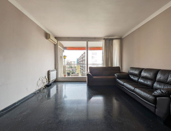 Piso en venta en Gran Vía de Carlos III