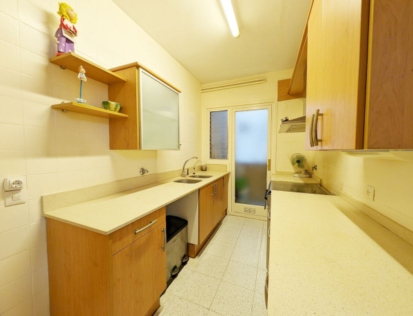 Piso en venta en Gran Vía de Carlos III