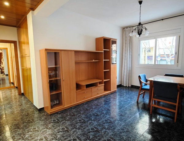 Alquiler de Piso en calle de Cantàbria, 3