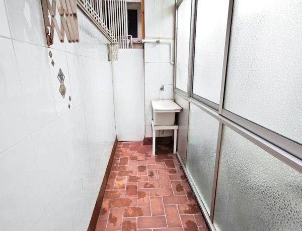 Alquiler de Piso en calle de Cantàbria, 3