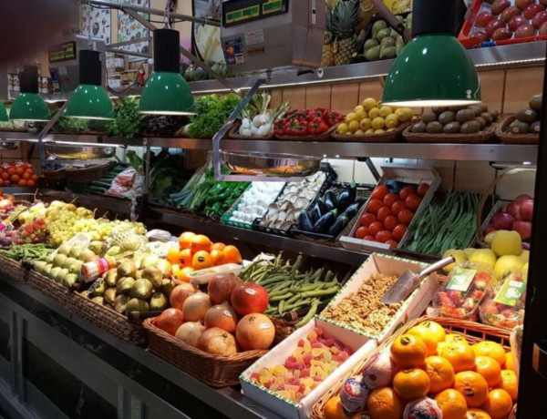 Alquiler de Local en calle de Mauricio Legendre, 7