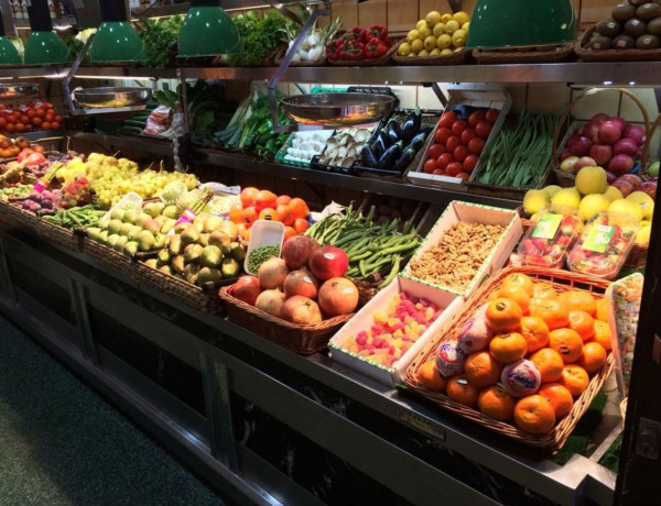 Alquiler de Local en calle de Mauricio Legendre, 7